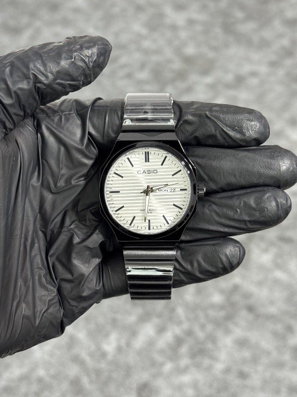 CASIO 13 NEGRO BLANCO (premium)