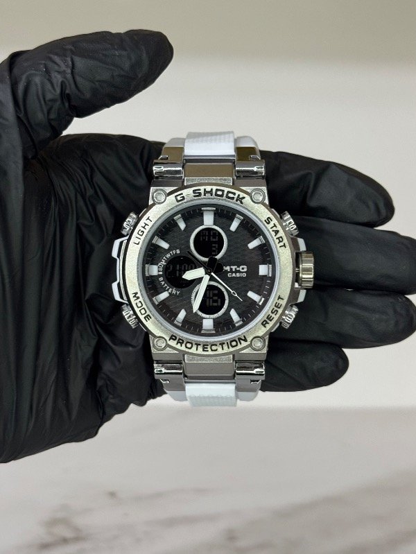 G-SHOCK MTG BLANCO
