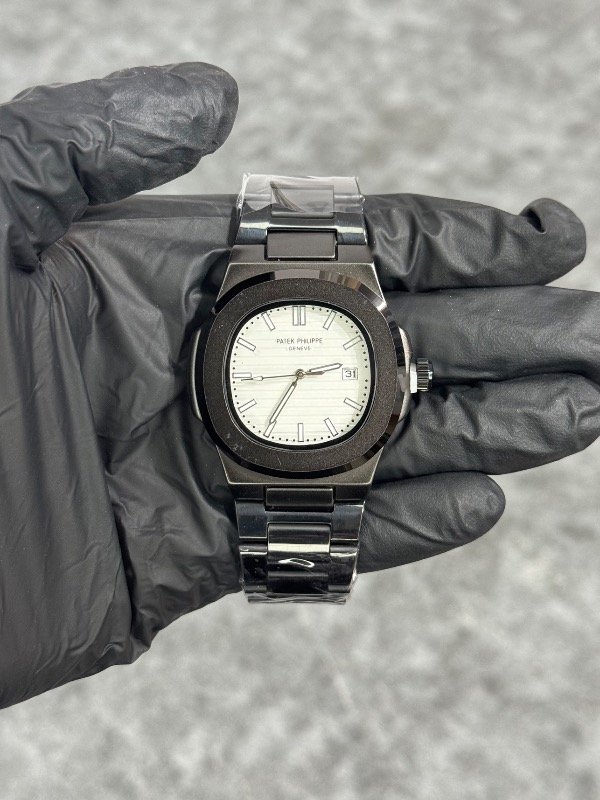 PATEK PHILIPPE 2 NEGRO BLANCO (calidad A+)