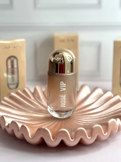 Perfume mini talla inspiración "212 vip rosé". 30ml