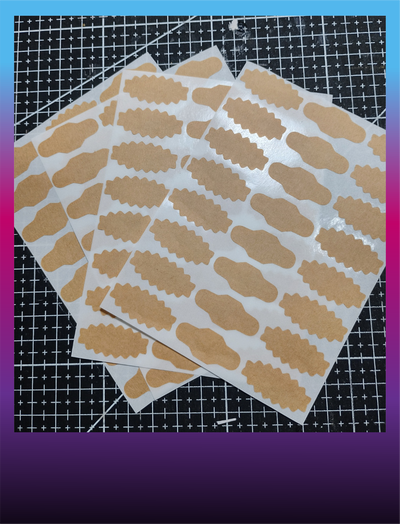 Etiquetas rotuladoras de papel kraf autoadeshivo 2 (2 x 4,5cm)