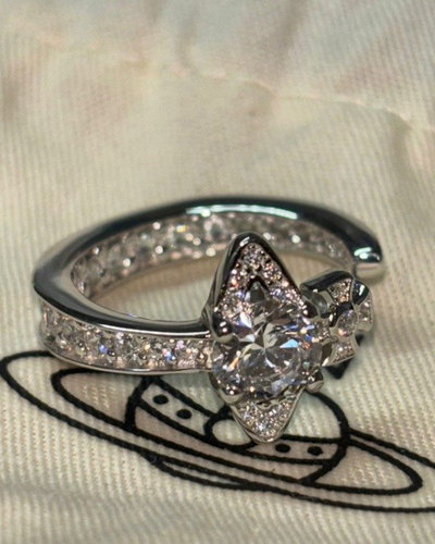 Anillo Vivienne Westwood Crystal
