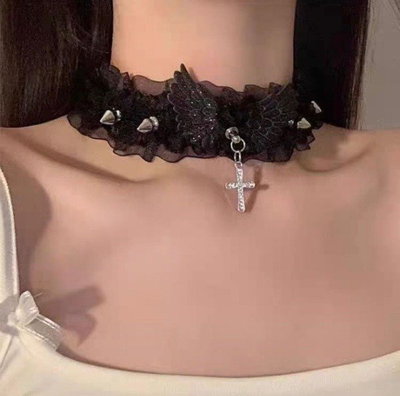 Chocker Bad Angel