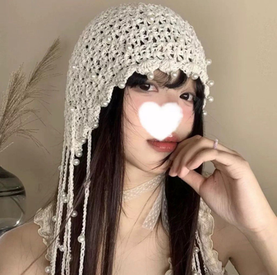 Gorro Tejido con Cuentas