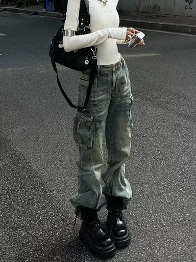 Jean Cargo Strong