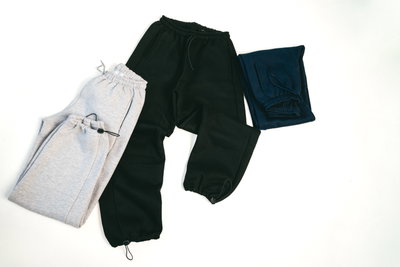 Pantalón friza invisible escolar
