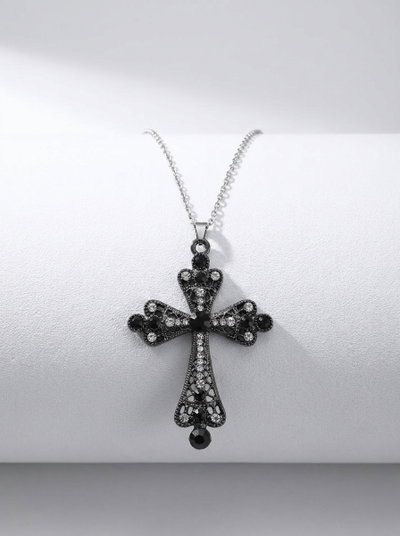 Collar Cruz Negra Perlas