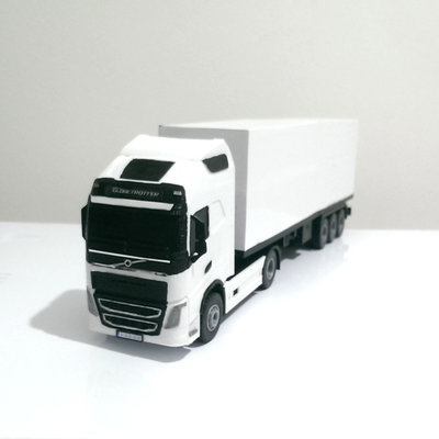 Volvo FH16 + Trailer