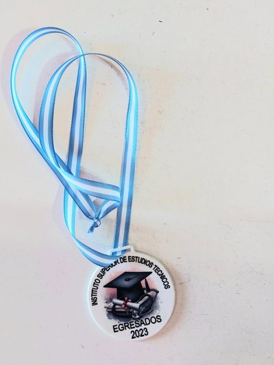 Medallas Personalizadas con Cinta  ¡El recuerdo ideal para egresados, torneos y eventos!