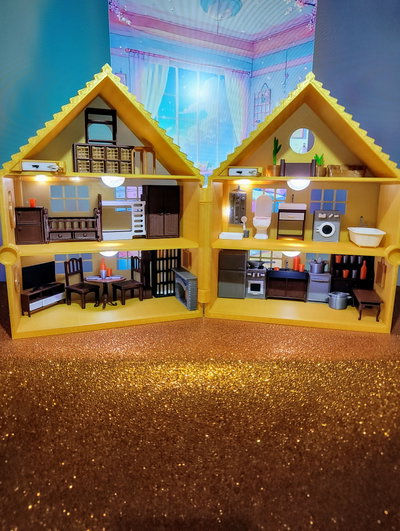 Casa De Muñecas Plegable Con Accesorios y Luz