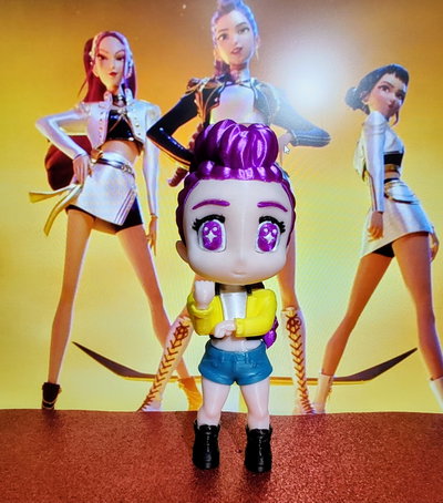 Muñeca Rumi de las Guerreras Kpop
