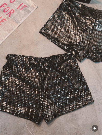 Short lentejuelas