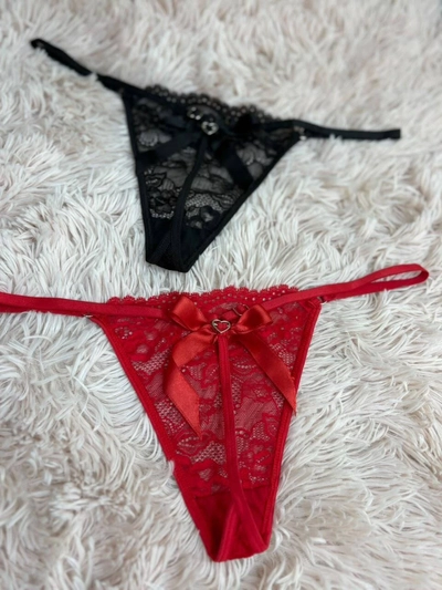 LESS HILO CON MOÑITO