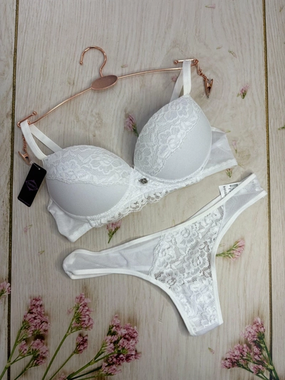 CONJUNTO BELEN DE ENCAJE CON RELLENO