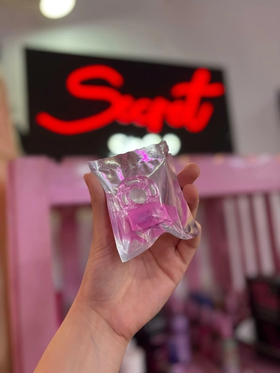 Anillo peneano con vibrador