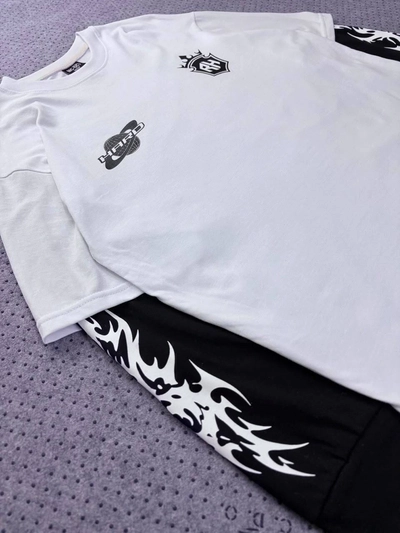 REMERA OVERSIZE DOBLE MANGA