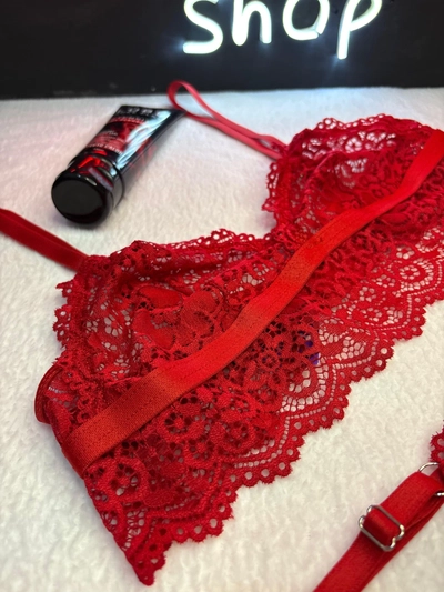 CONJUNTO DE ENCAJE NATUBEL CON TIRA