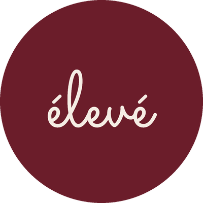 Logo élevé